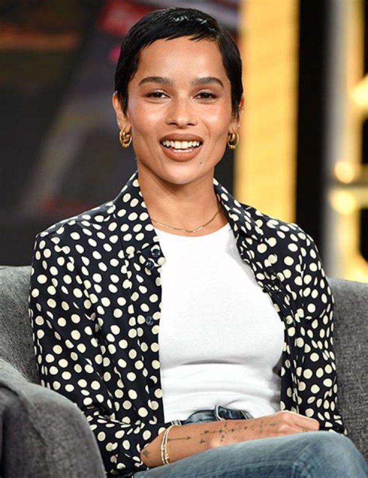 Zoë Kravitz Biography - Facts, Childhood, Family Life & Achievements